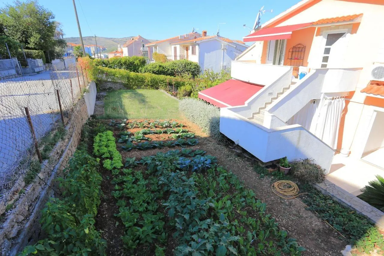 Apartments With A Parking Space Seget Vranjica, Trogir - 18326 Seget Donji Croatia