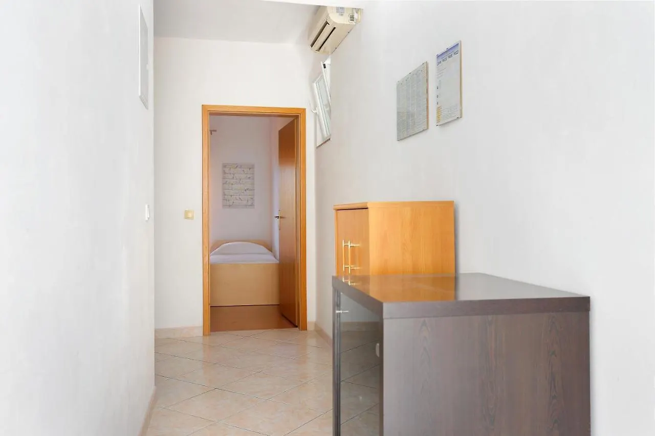 Apartments With A Parking Space Seget Vranjica, Trogir - 18326 Seget Donji Croatia