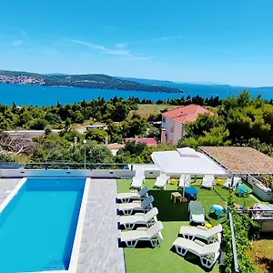 Confido Luxury 01 Donji Seget